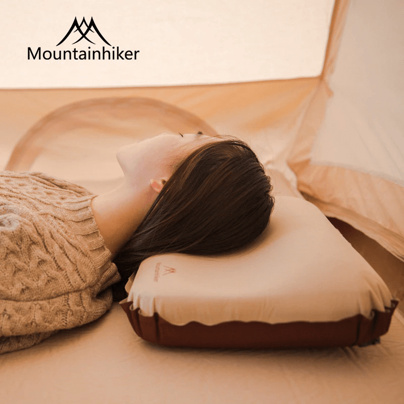 หมอนเป่าลม MOUNTAINHIKER สีเบจ